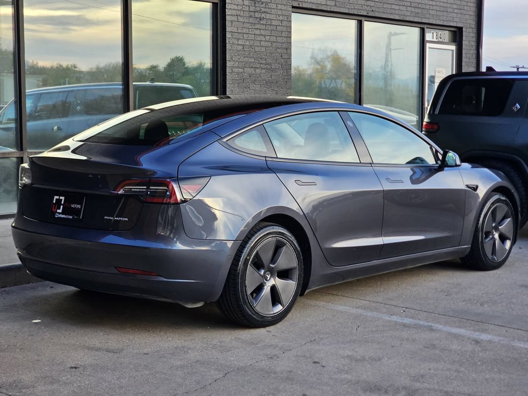 Used 2022 Tesla Model 3 Long Range AWD/4WD image 10