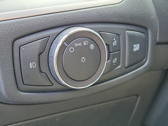 Used 2019 Ford Edge SEL AWD/4WD image 12