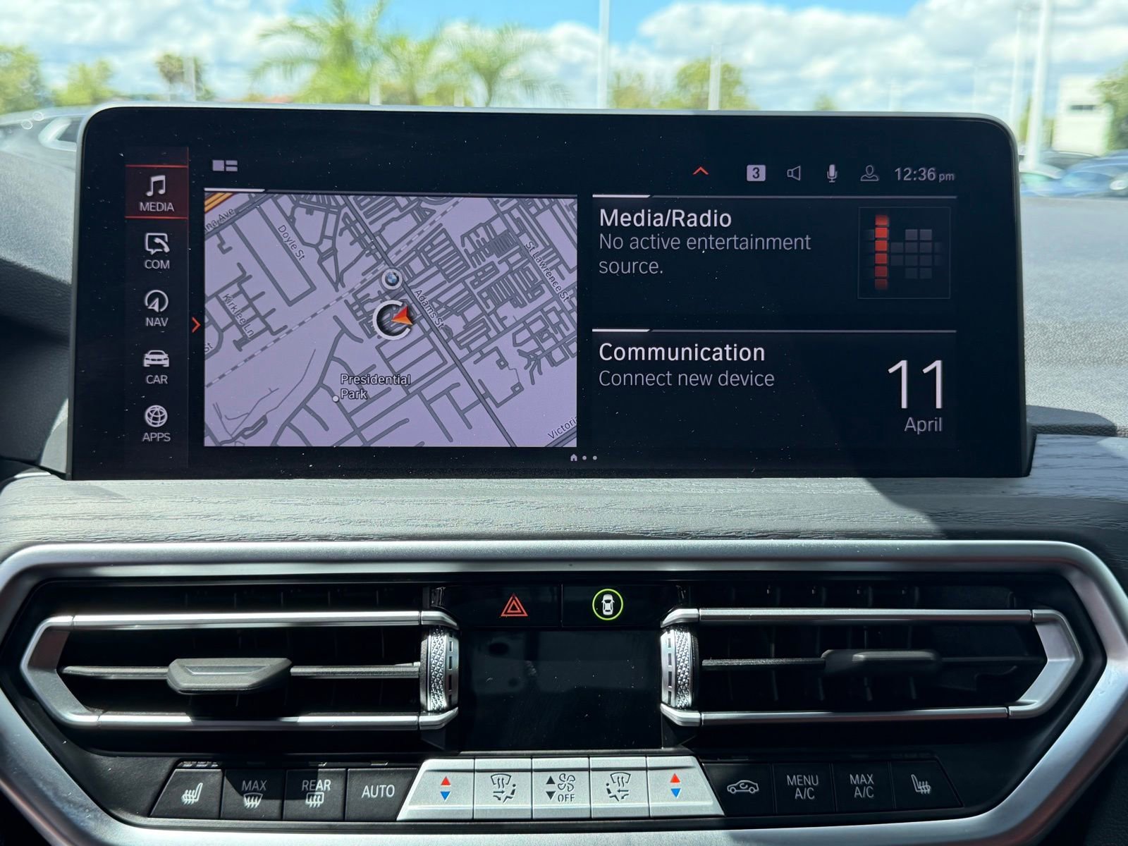 Used 2023 BMW X4 xDrive30i w/ M Sport Package image 31