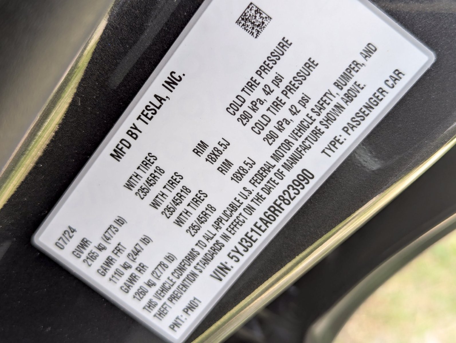 Used 2024 Tesla Model 3 Standard Range RWD image 17