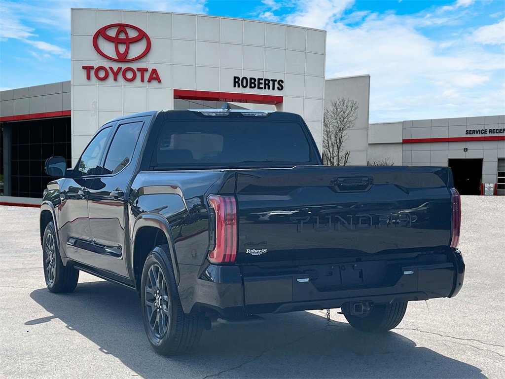 Used 2022 Toyota Tundra Platinum image 5
