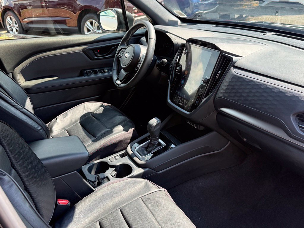 Certified 2025 Subaru Forester Premium AWD/4WD image 27