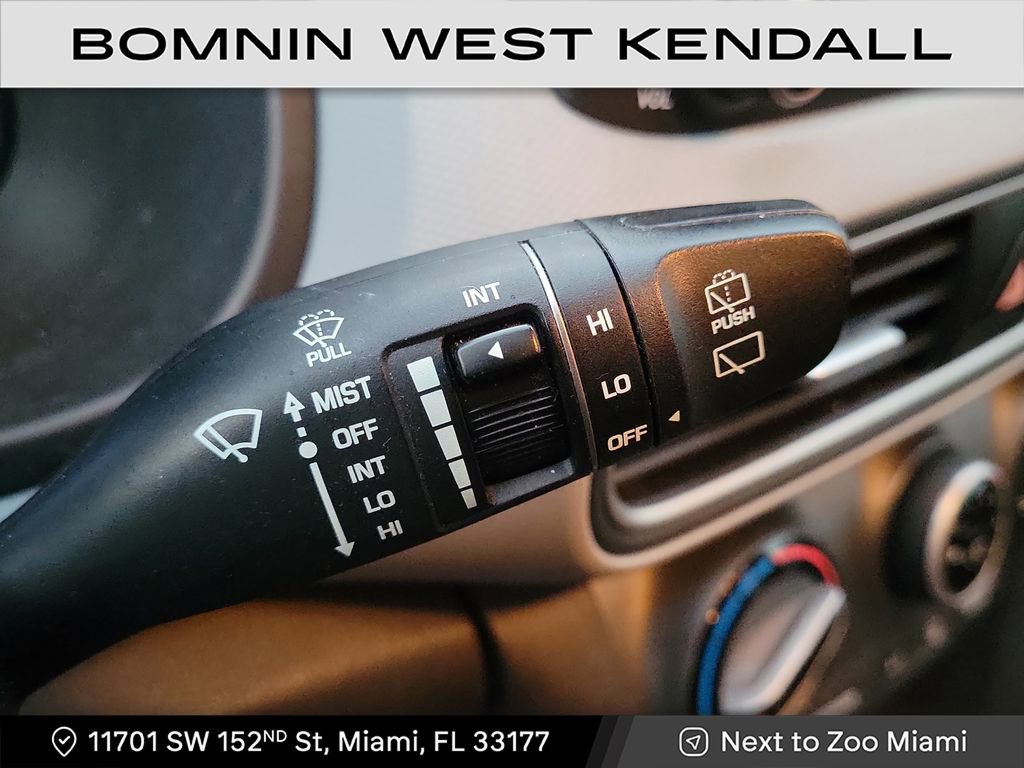 Used 2019 Hyundai Kona SE image 16