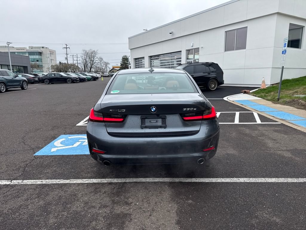 Used 2021 BMW 330e xDrive w/ Executive Package image 4
