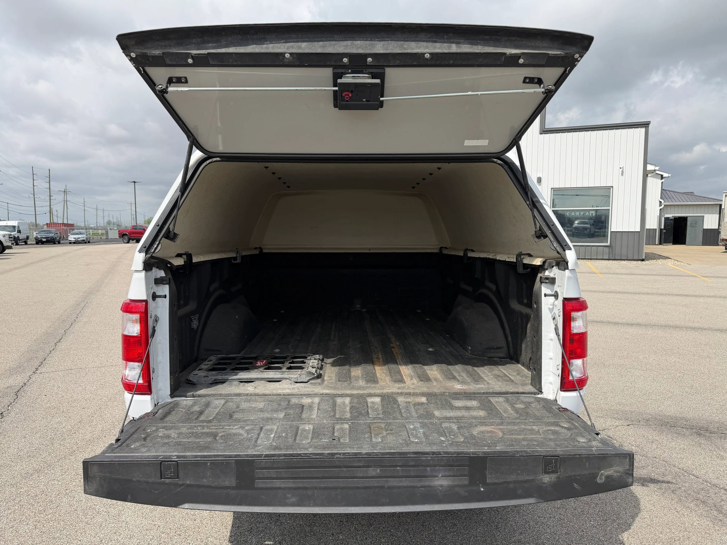 Used 2023 Ford F150 XL w/ Trailer Tow Package image 4