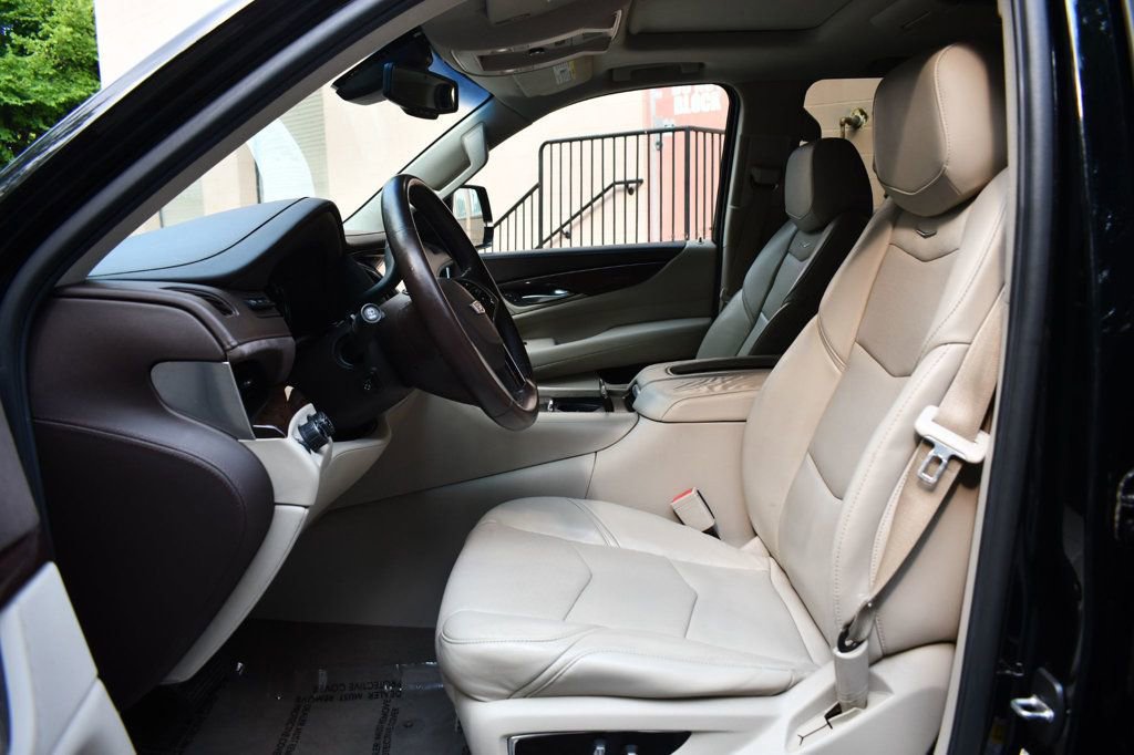 Used 2016 Cadillac Escalade Premium image 15