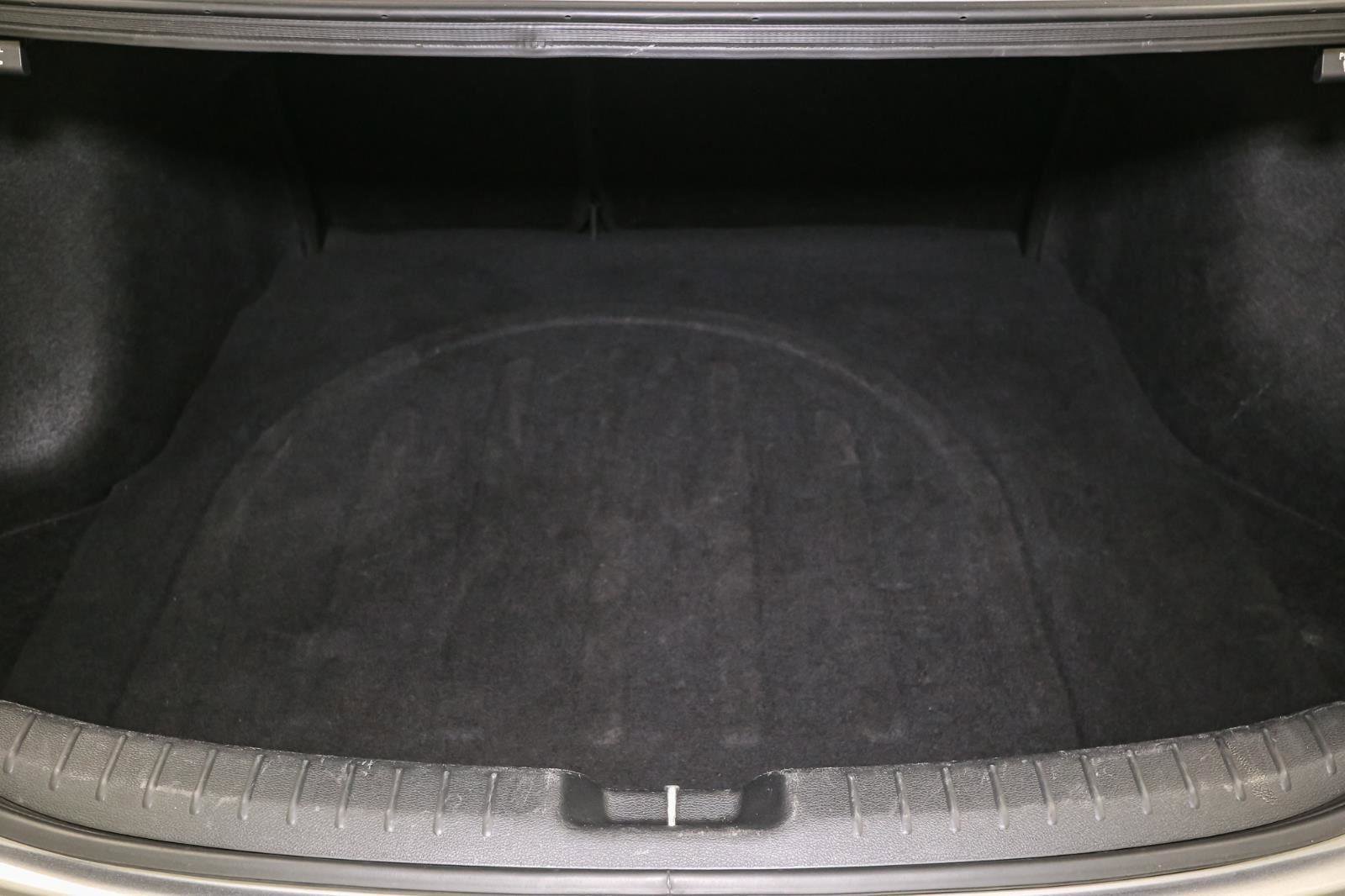 Used 2023 Kia Forte LXS w/ LXS Technology Package image 12