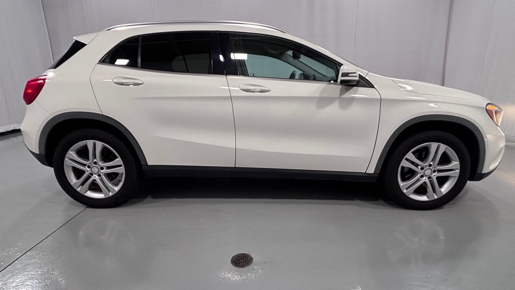 Used 2015 Mercedes-Benz GLA 250 4MATIC image 4