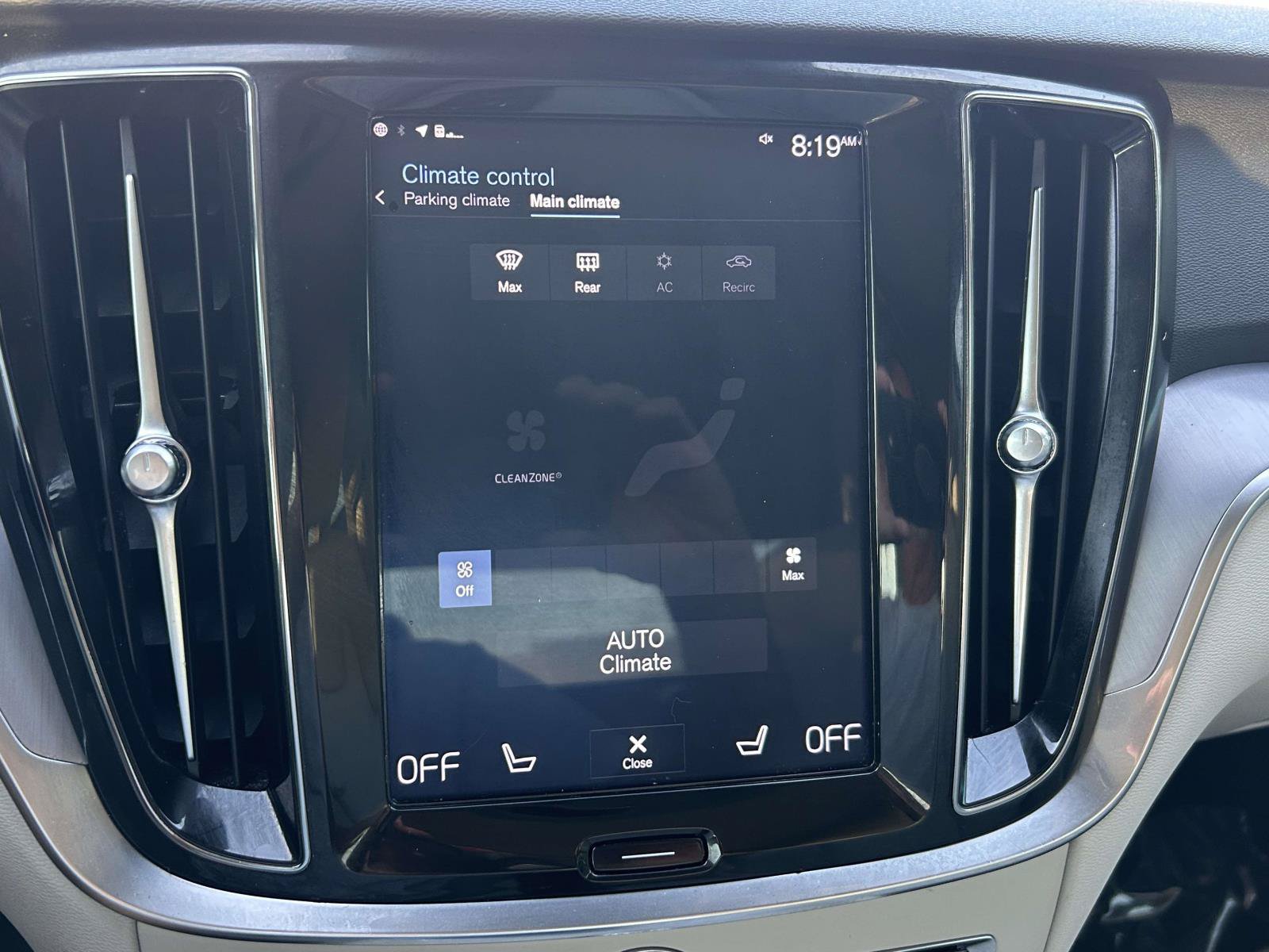 Used 2019 Volvo S60 T6 Momentum AWD/4WD image 25