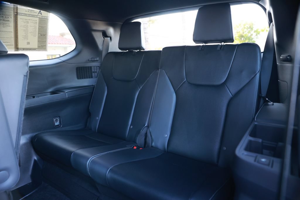 Used 2024 Lexus TX 500h AWD w/ Technology Package image 34