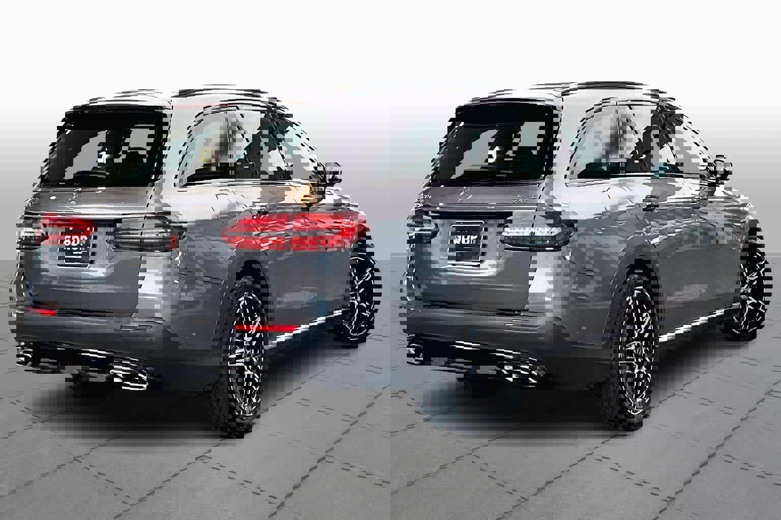 Used 2023 Mercedes-Benz E 450 4MATIC All-Terrain Wagon image 12