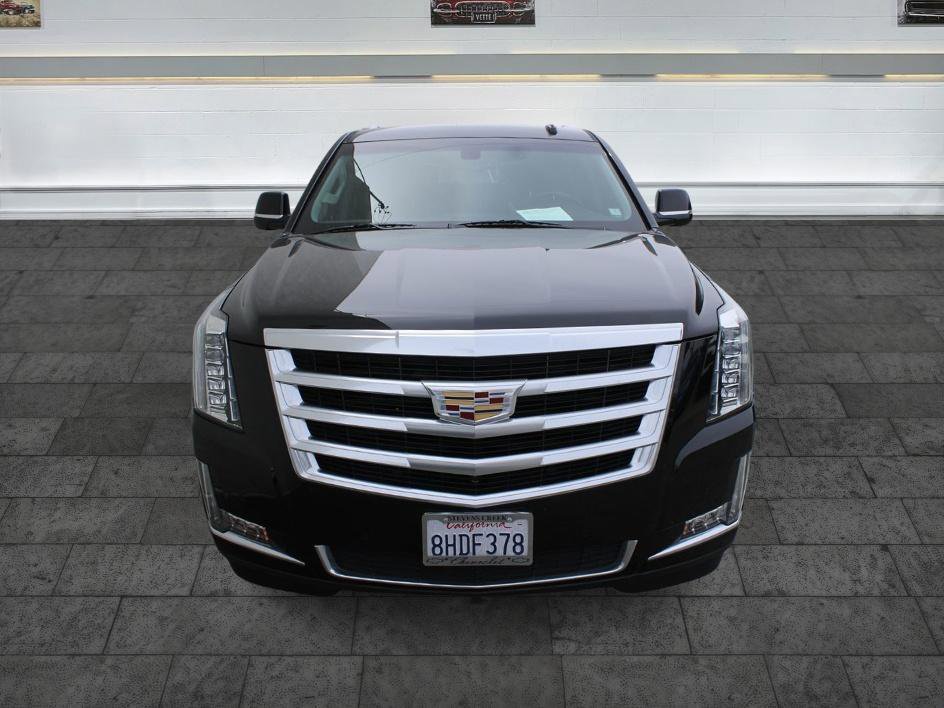 Used 2019 Cadillac Escalade ESV 2WD image 2