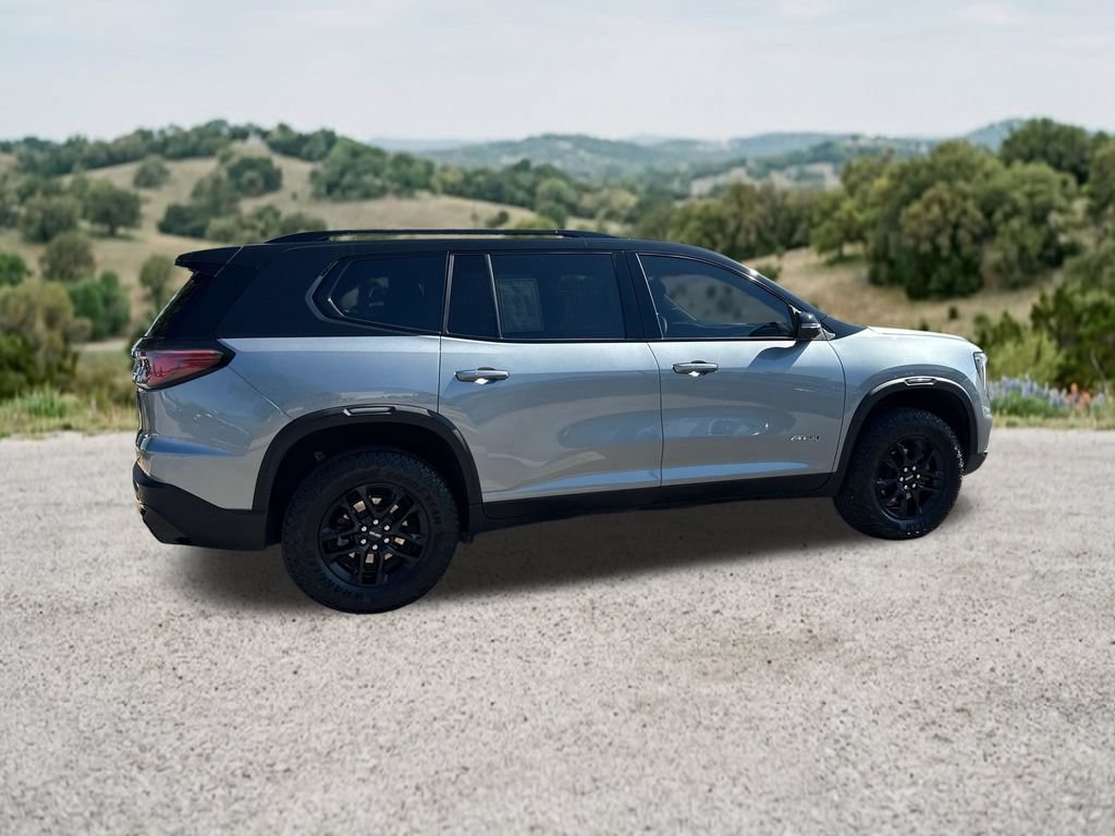 Used 2026 GMC Acadia AT4 w/ Luxury Package AWD/4WD image 11