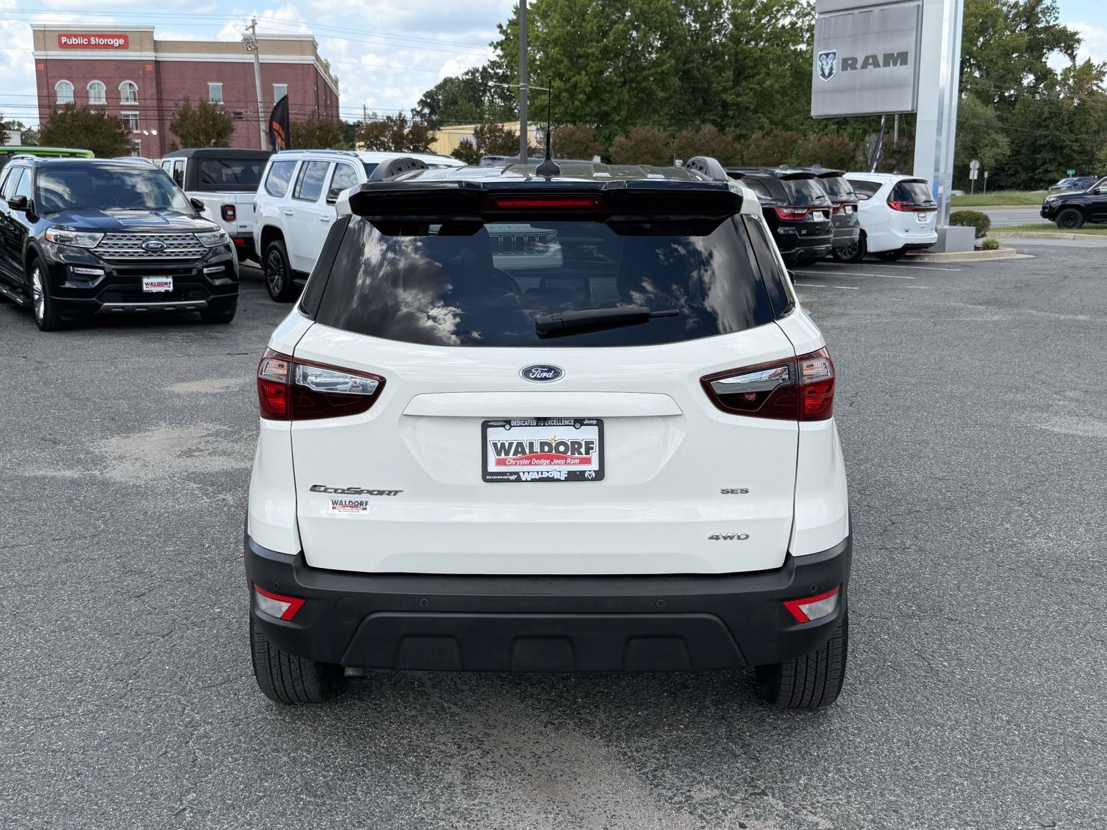 Used 2020 Ford EcoSport SES w/ SES Black Appearance Package AWD/4WD image 4