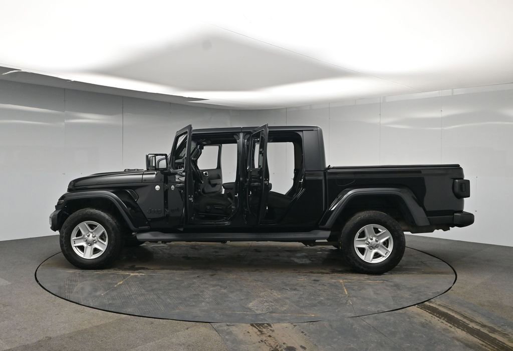 Used 2020 Jeep Gladiator Sport w/ Quick Order Package 24S image 41