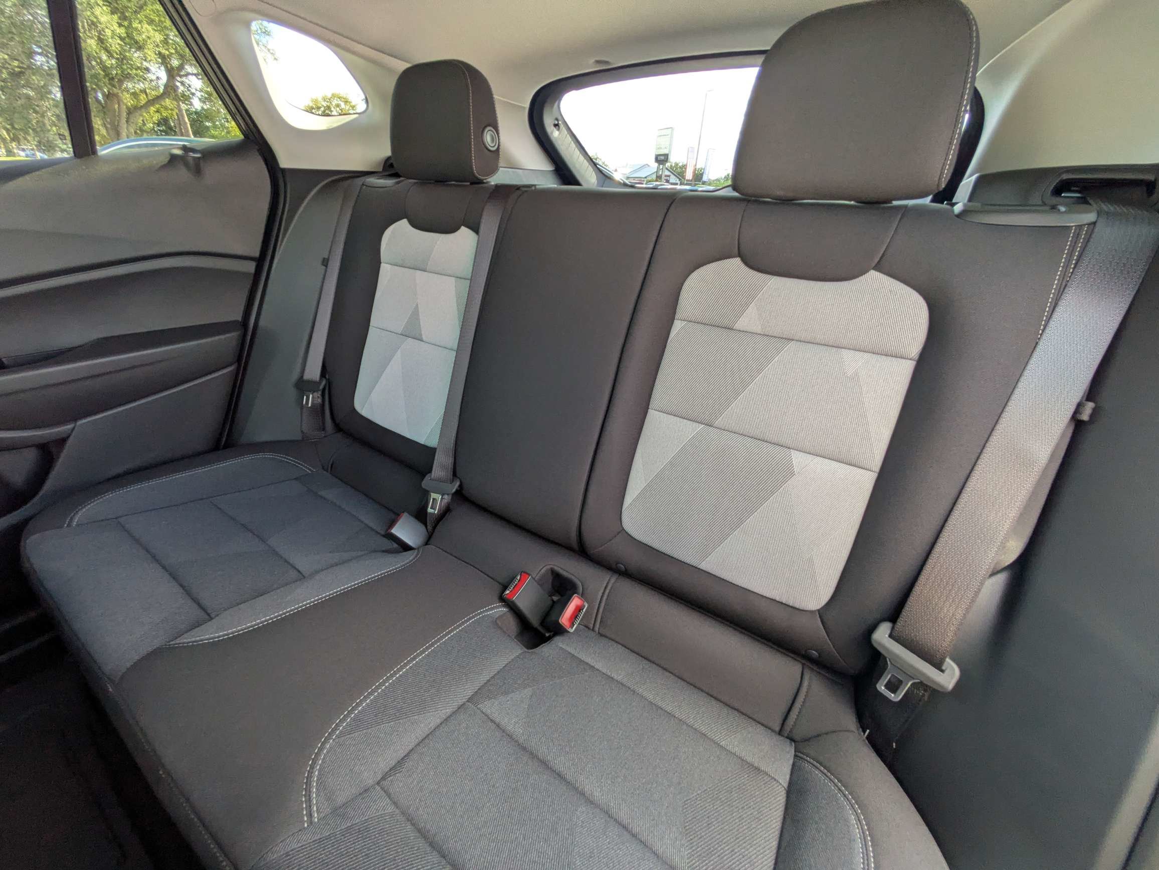 New 2026 Chevrolet Trax LS w/ LS Convenience Package FWD image 7