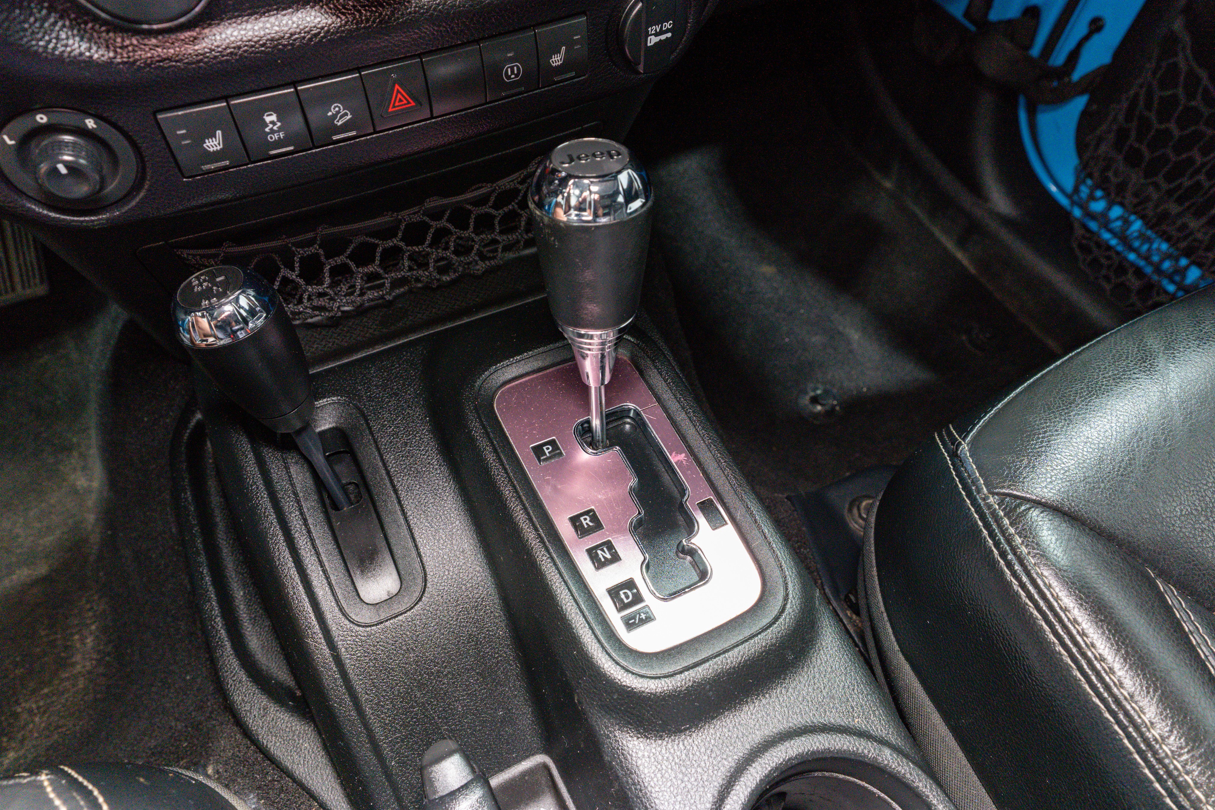 Used 2017 Jeep Wrangler Unlimited Rubicon w/ Dual Top Group image 20