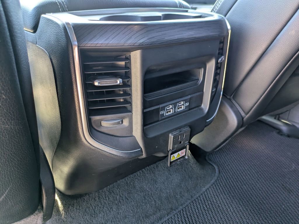Used 2024 RAM 1500 Laramie image 27