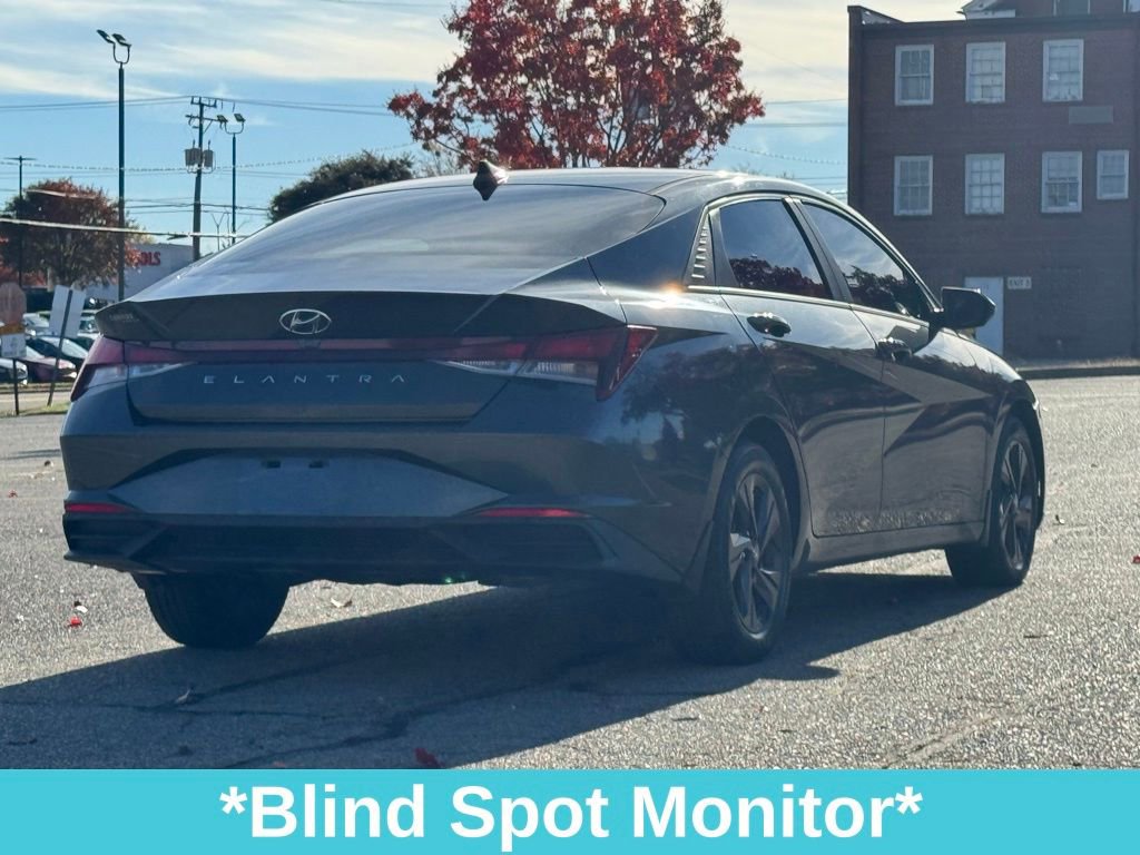 Used 2022 Hyundai Elantra SEL image 8