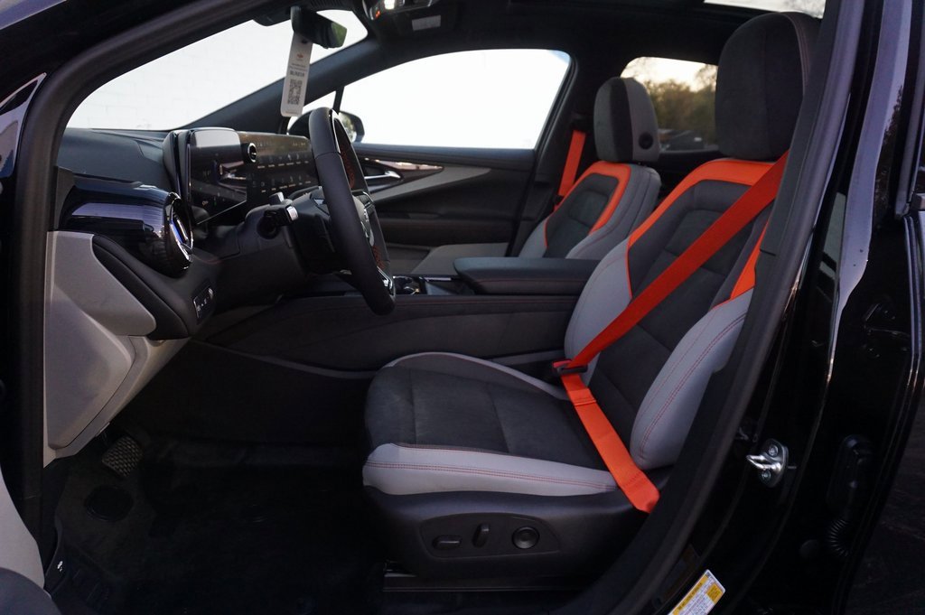 New 2026 Chevrolet Blazer EV SS image 10