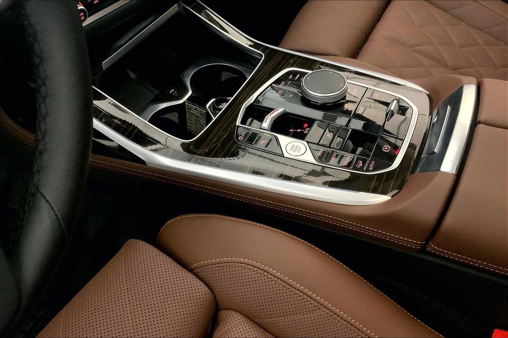 Certified 2026 BMW X7 xDrive40i image 22