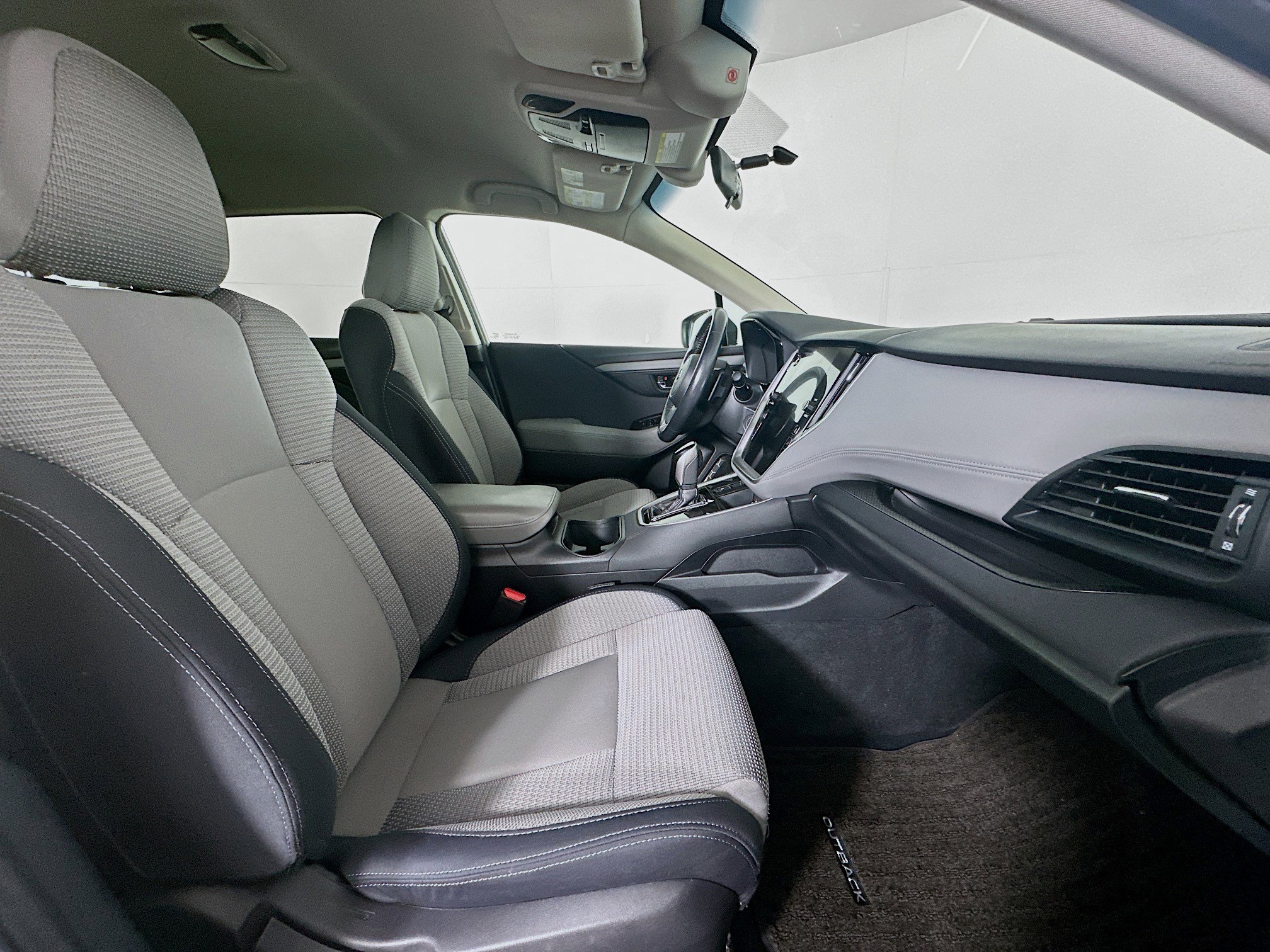 Used 2022 Subaru Outback Premium image 30