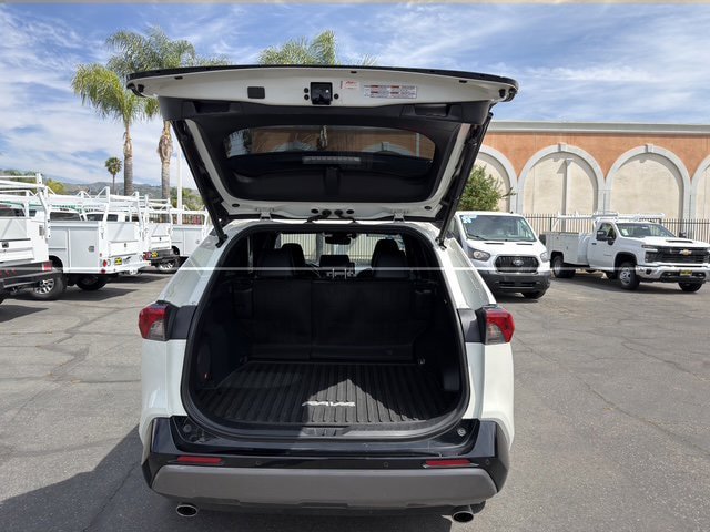 Used 2021 Toyota RAV4 XSE AWD/4WD image 10