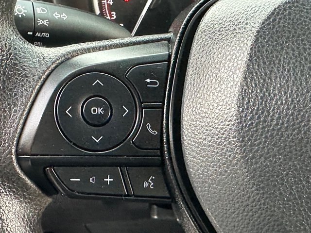 Certified 2025 Toyota RAV4 XLE AWD/4WD image 13
