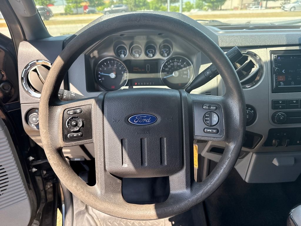 Used 2013 Ford F250 XLT w/ XLT Premium Pkg image 19
