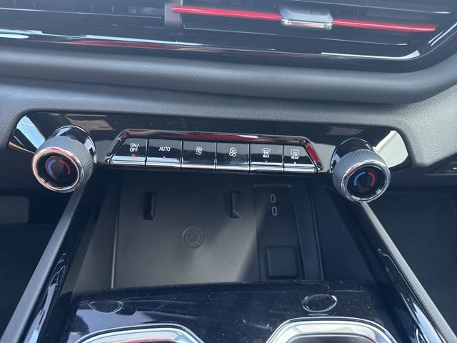New 2024 Chevrolet Silverado EV RST AWD/4WD image 18