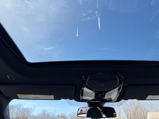 Certified 2025 BMW i4 xDrive40i w/ M Sport Package image 17