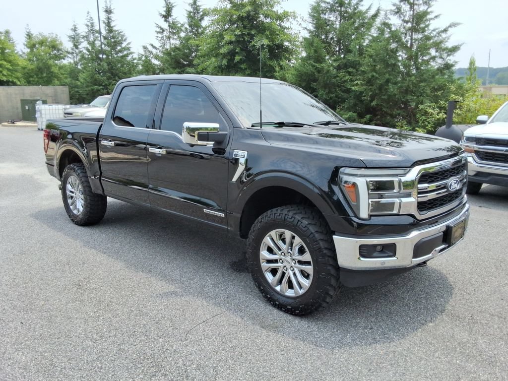 Used 2025 Ford F150 Lariat w/ Equipment Group 502A High AWD/4WD video 3