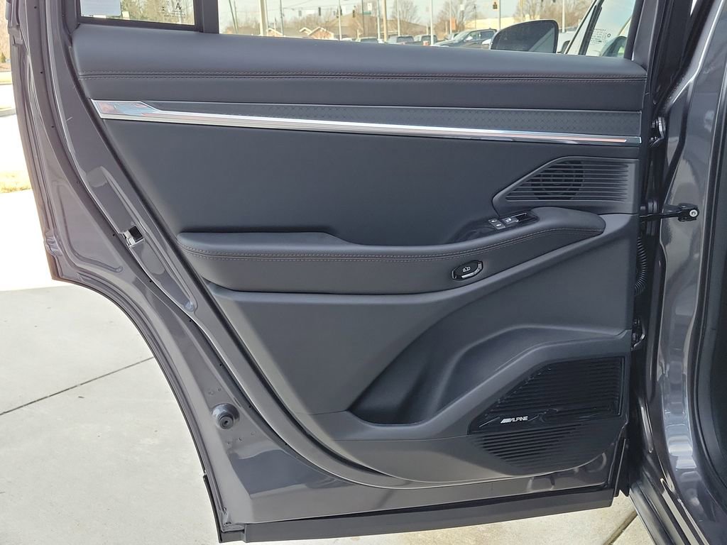 New 2025 Jeep Wagoneer S Limited image 11