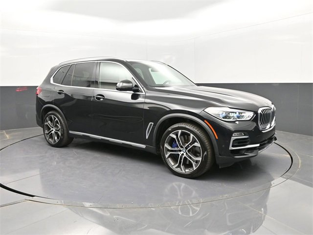 Used 2019 BMW X5 xDrive50i w/ Executive Package image 26