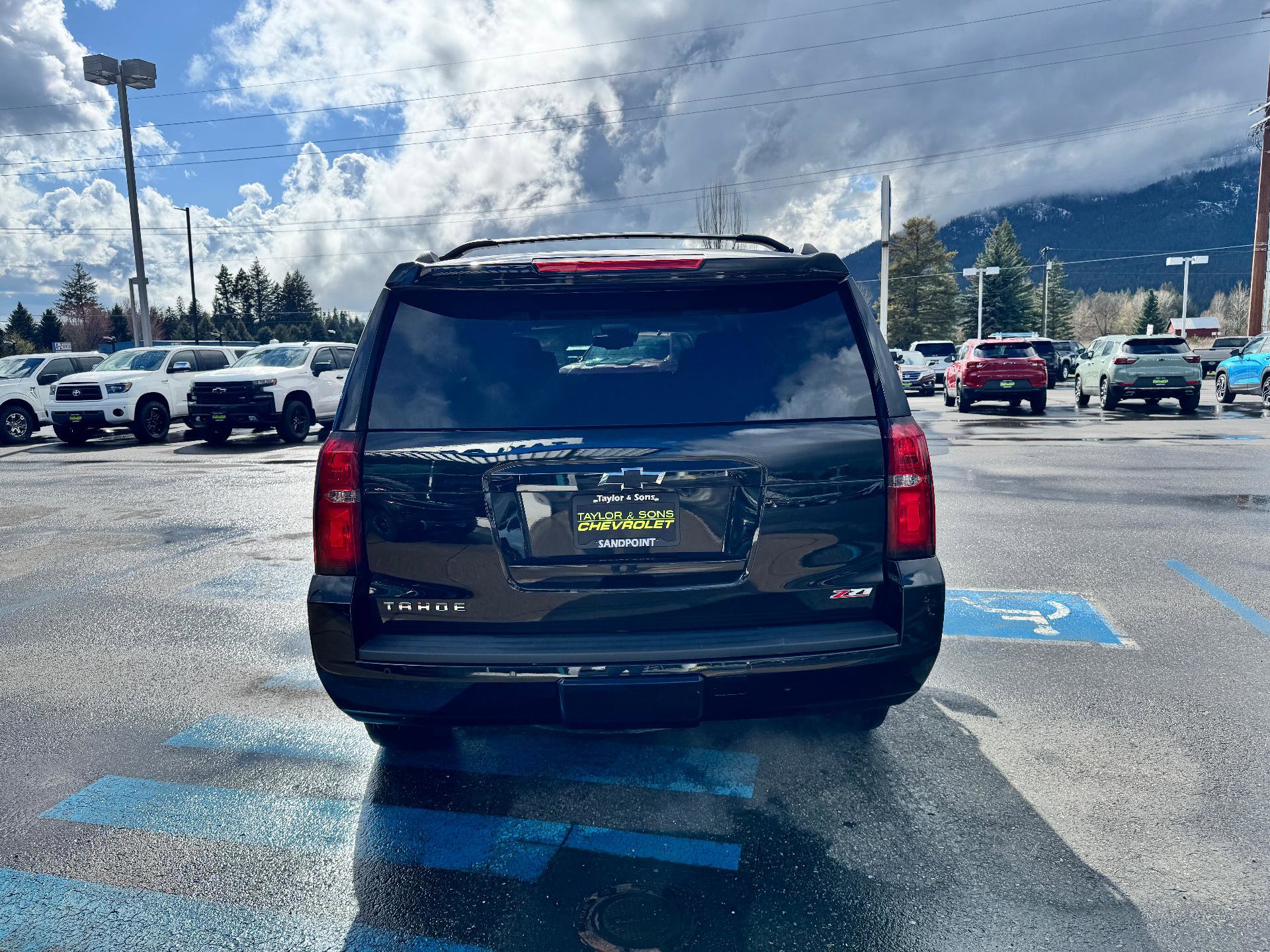 Used 2019 Chevrolet Tahoe LT image 6