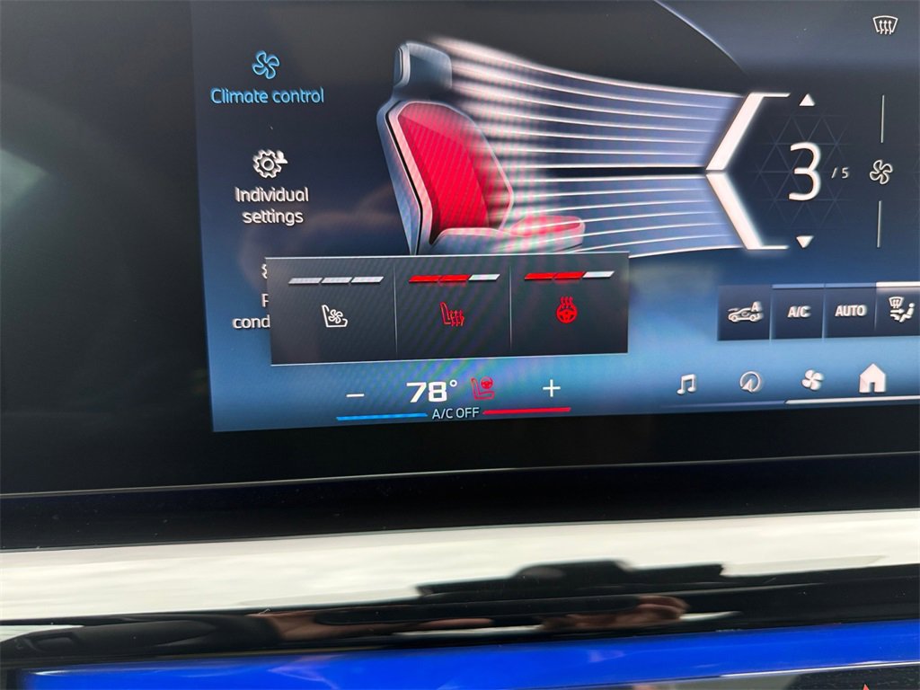 Certified 2025 BMW i5 M60 w/ Premium Package image 24