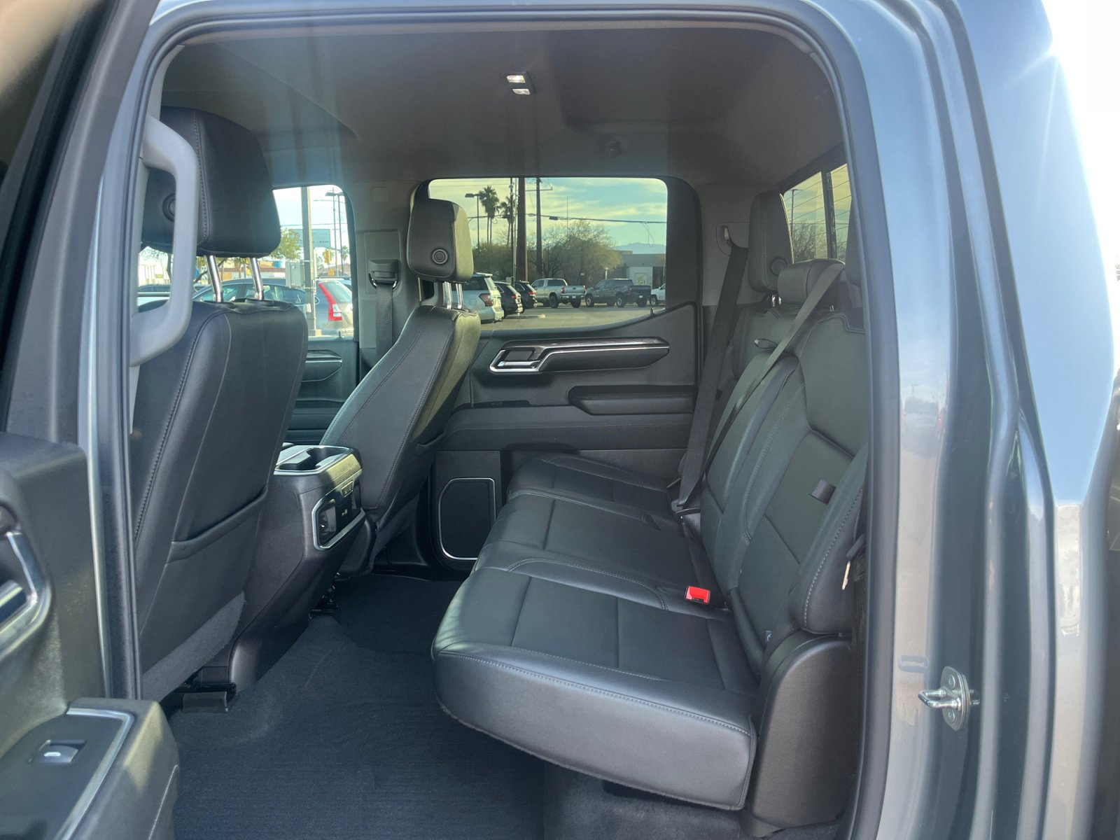 Used 2024 Chevrolet Silverado 1500 LTZ image 17