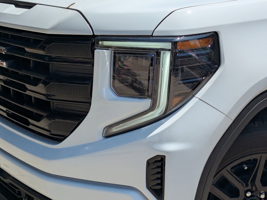 New 2026 GMC Sierra 1500 Elevation image 2