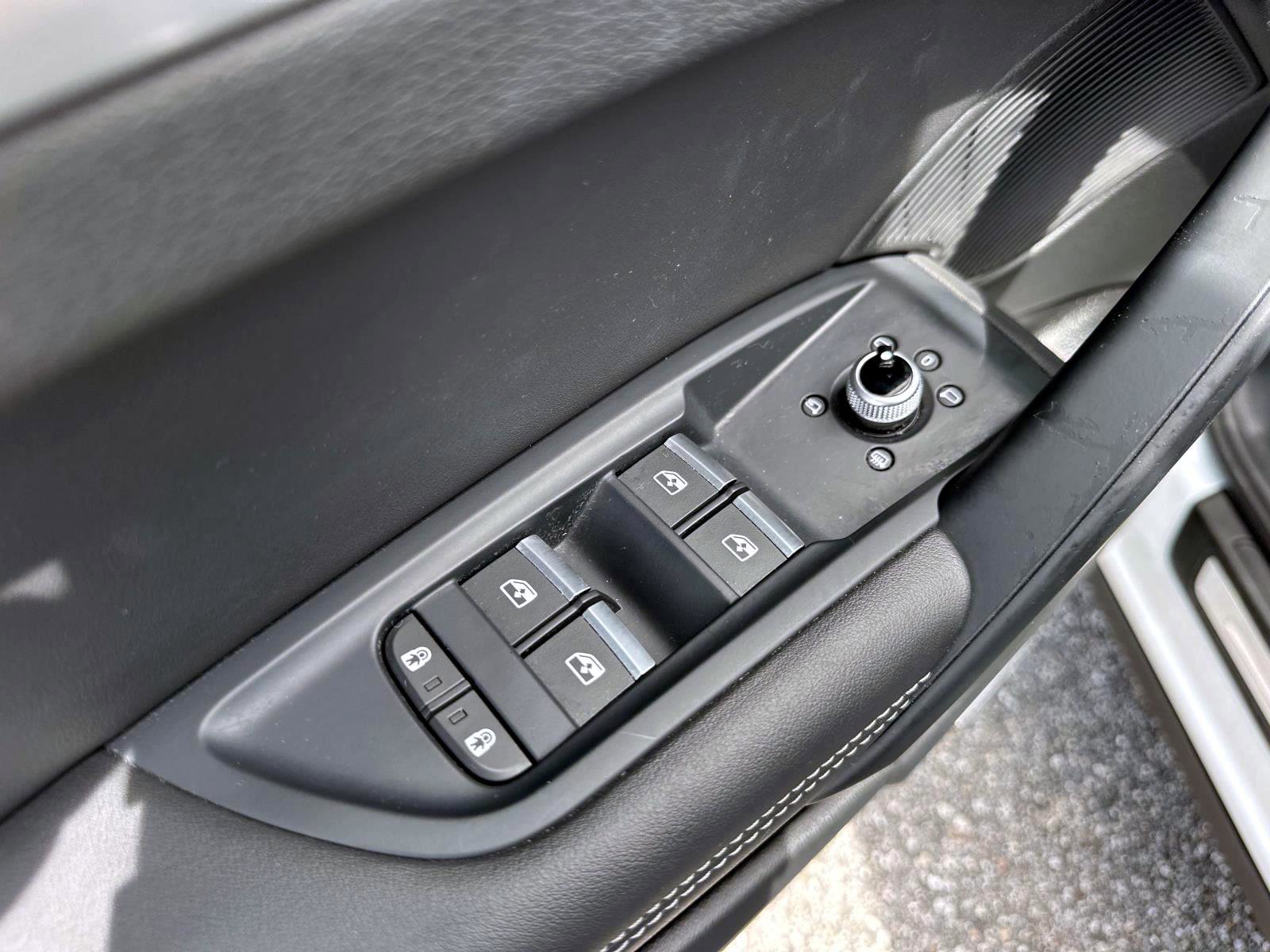 Used 2022 Audi Q5 2.0T Premium Plus image 18