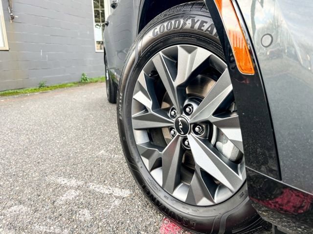 Certified 2025 Kia Sportage SX Prestige image 2