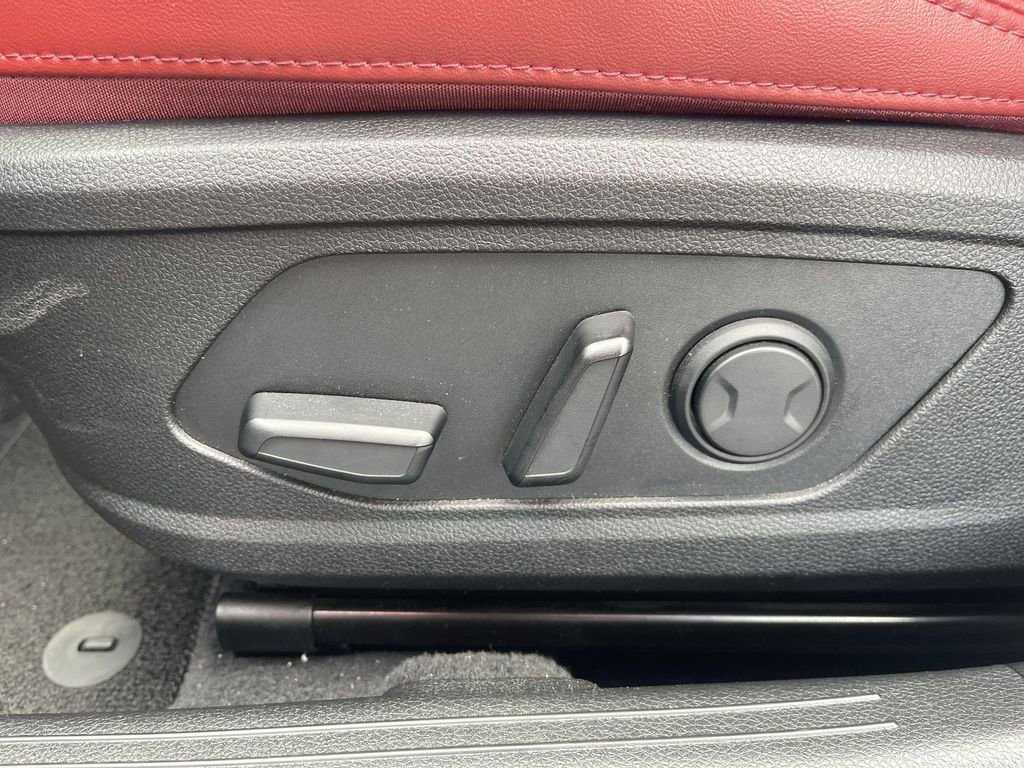 Used 2024 Kia K5 GT-Line w/ GT-Line Premium Package FWD image 16