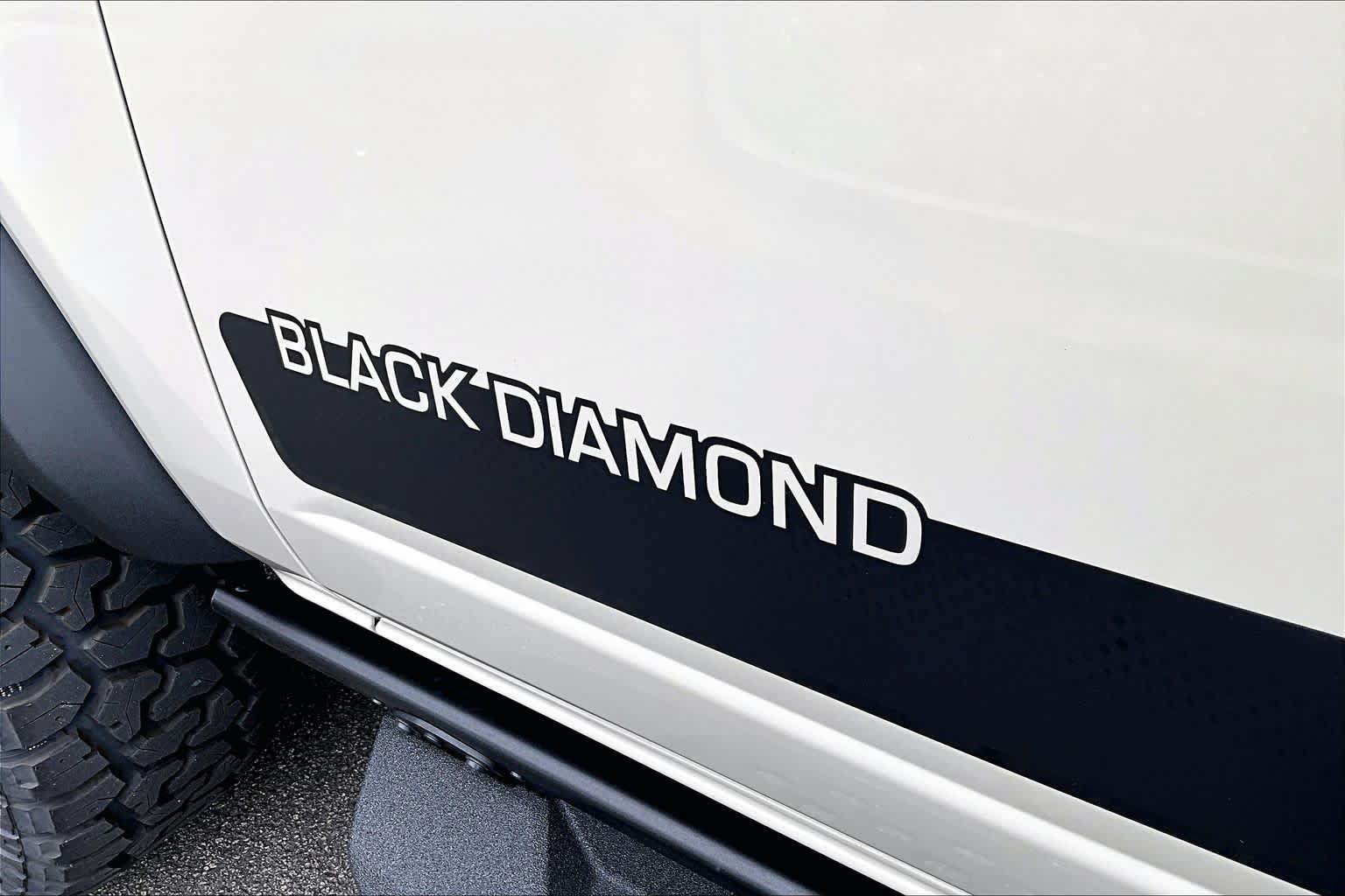 New 2025 Ford Bronco Big Bend w/ Black Diamond Package AWD/4WD image 15
