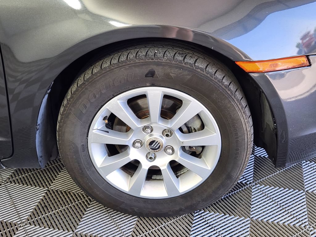 Used 2007 Mercury Milan V6 FWD image 9