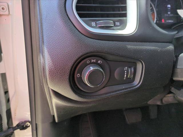 Used 2018 Jeep Renegade Sport w/ Power & Air Group FWD image 10