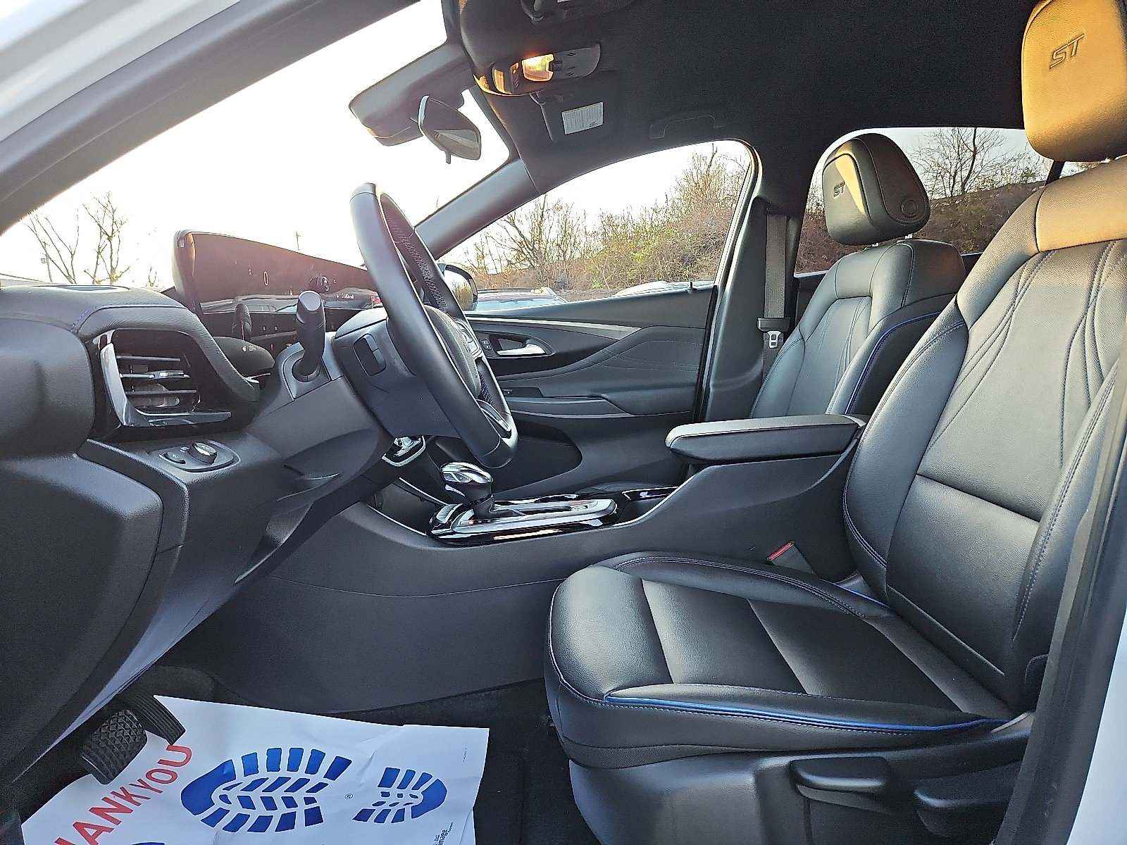 Certified 2024 Buick Envista Sport Touring w/ Advanced Safety Package image 13