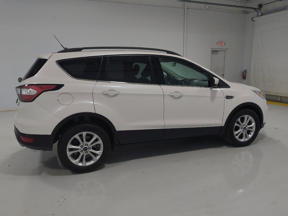 Used 2018 Ford Escape SEL FWD image 10