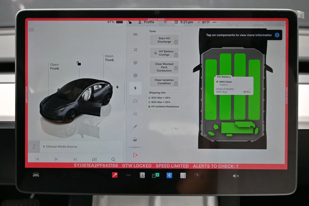 Used 2023 Tesla Model 3 Standard Range RWD image 21