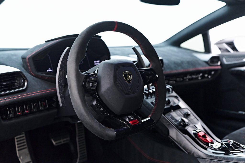 Used 2018 Lamborghini Huracan Performante image 56