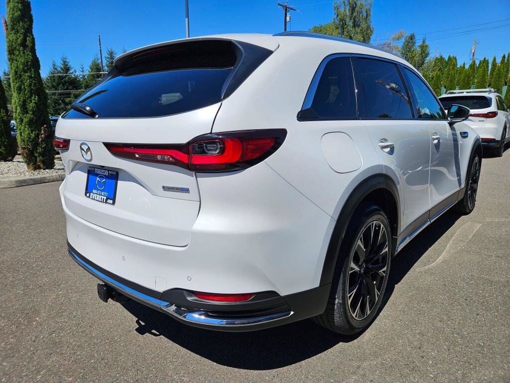 Used 2024 MAZDA CX-90 Plug-In Hybrid w/ Premium Plus AWD/4WD image 5