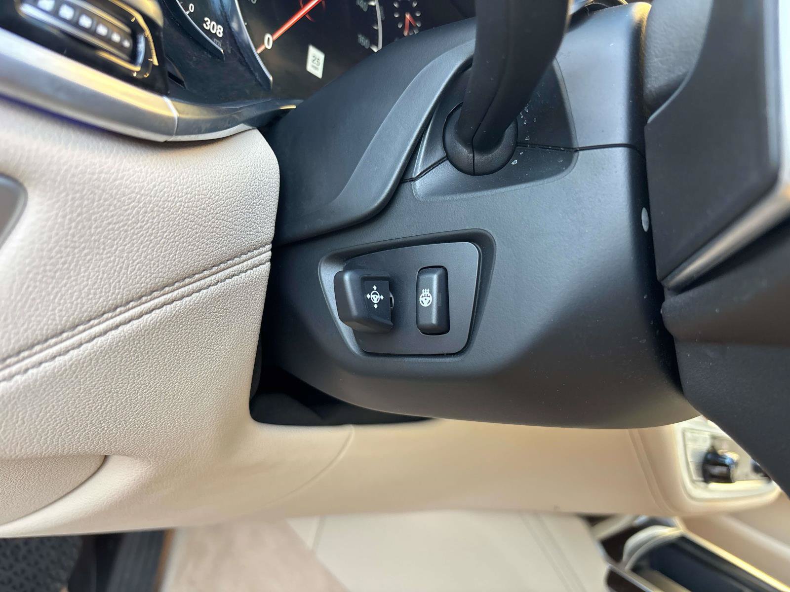 Used 2018 BMW 750i xDrive AWD/4WD image 18